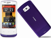Nokia 700