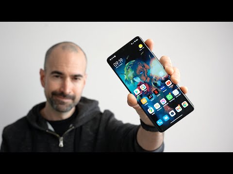 Video over Xiaomi 12 Pro